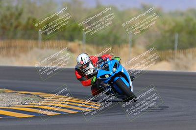media/Oct-09-2022-SoCal Trackdays (Sun) [[95640aeeb6]]/Turn 3 (930am)/
